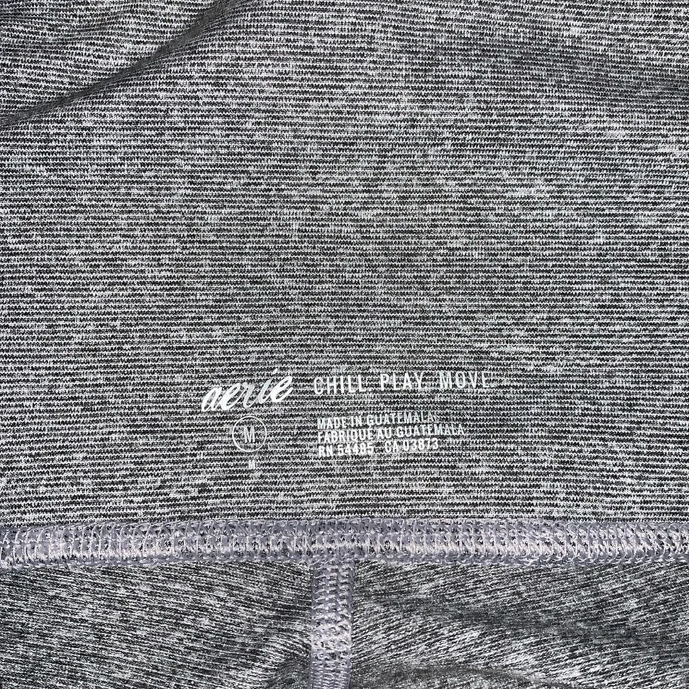 Aerie Chill Play Move Leggings. ‎ NWOT.  Size Medium
